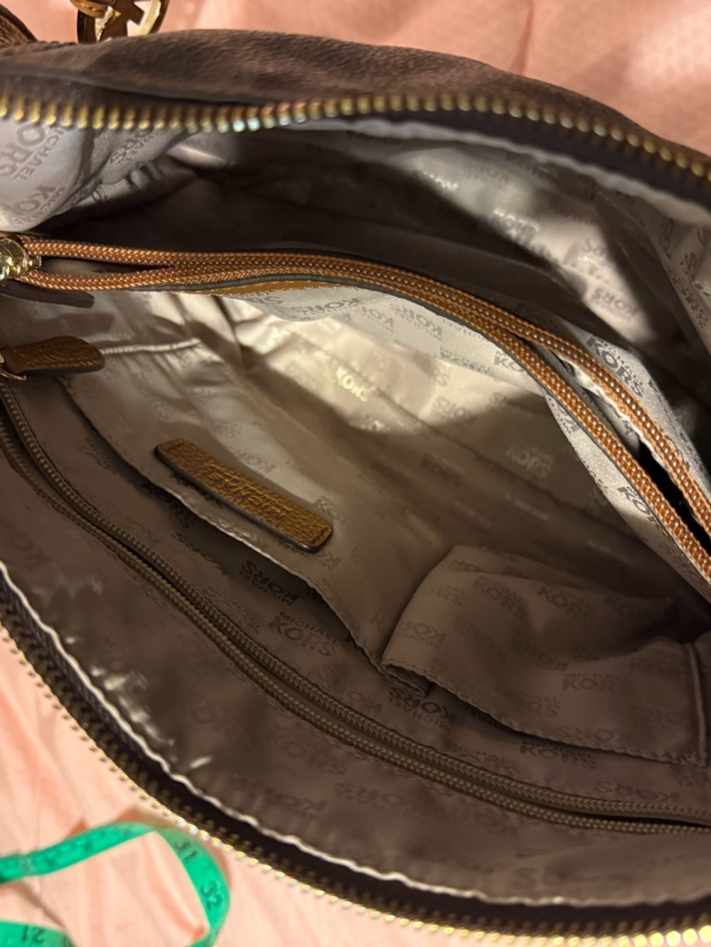 Michael Kors Anita Convertible Shoulder Bag. - Picture 12 of 15